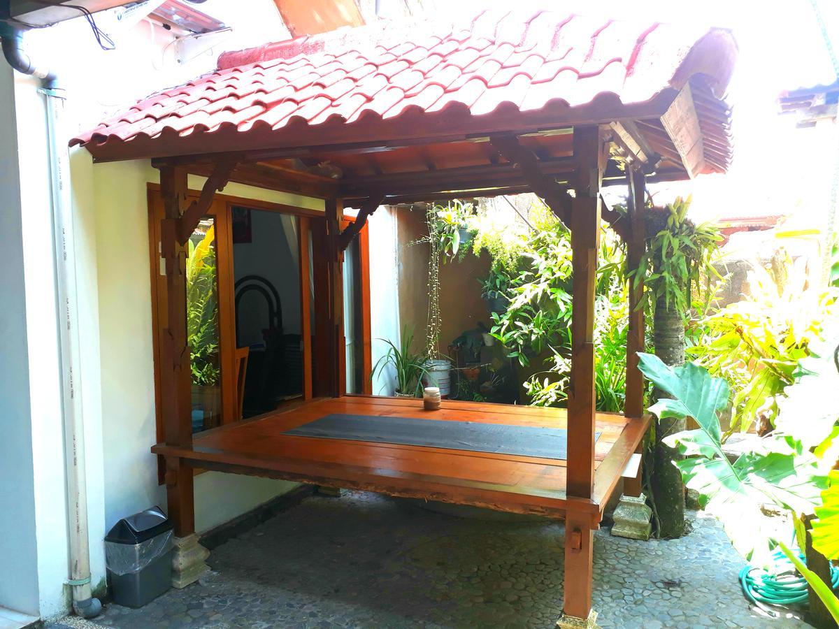 G Saskara Homestay Sanur Eksteriør billede